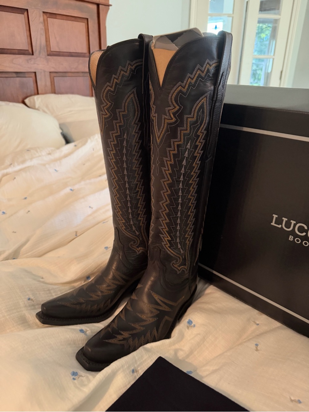 NEVER WORN Lucchese Pricilla Black Tall Leather Boots with Box & Bag Size 6 - Picture 10 of 16